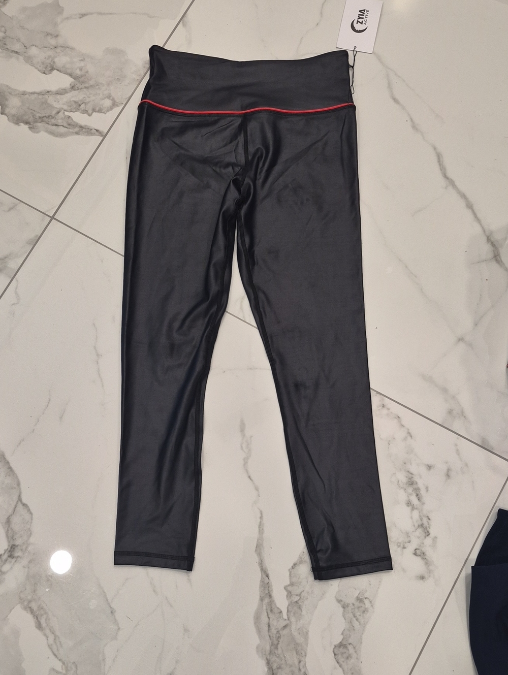 Zyia Black Sweetheart High Rise Leggings 6/8 Nwt